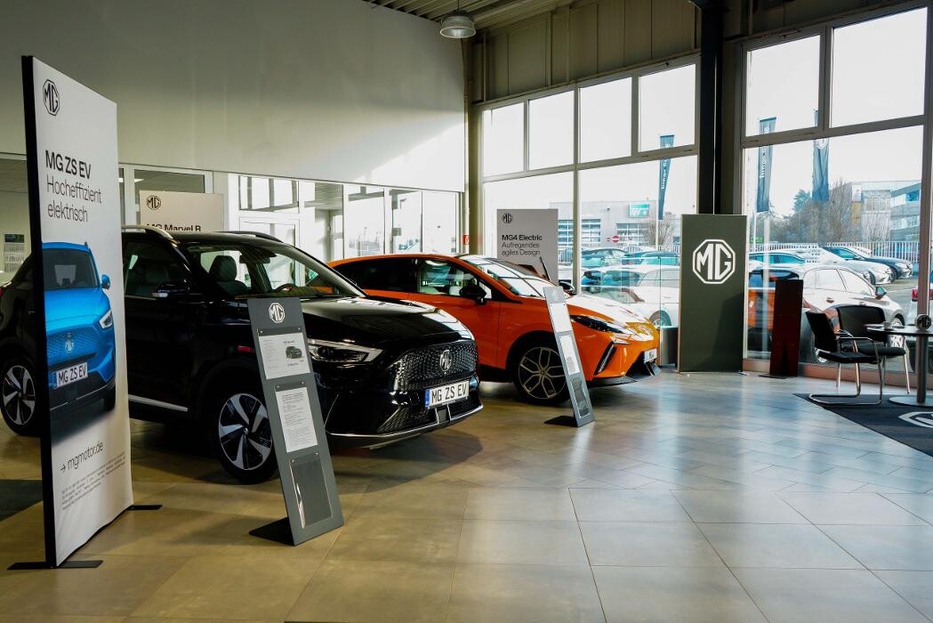 Bilder Mercedes-Benz & smart Verkauf & Service | Senger GmbH & Co. KG