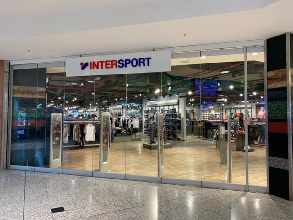 Bilder INTERSPORT Voswinkel DEZ