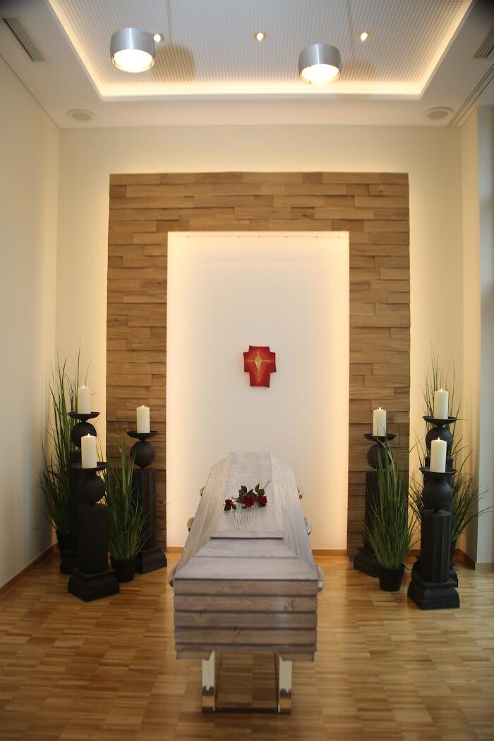 Bilder Leuschen Bestattung