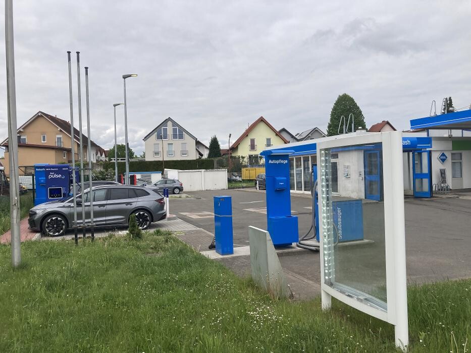 Bilder Aral pulse Ladestation