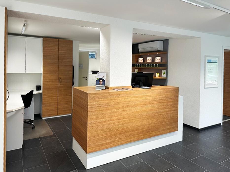 Bilder altvatter Hörgeräte in Untertürkheim