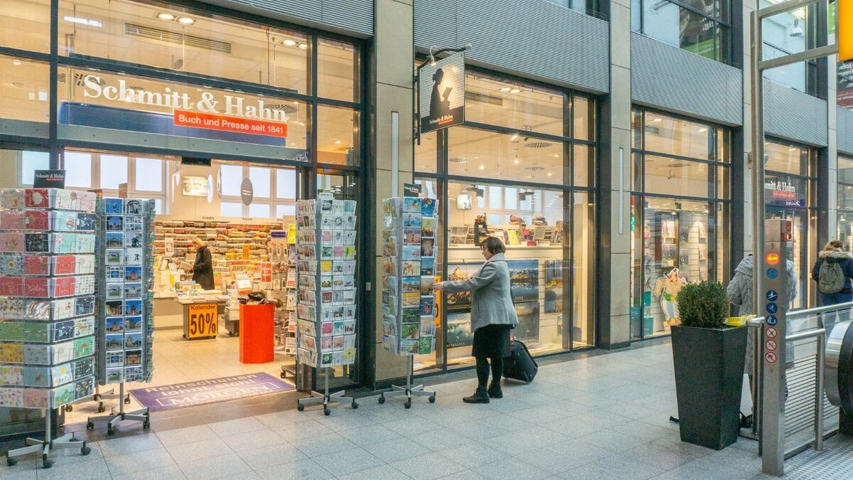 Bilder Schmitt & Hahn Buch und Presse im Hauptbahnhof Mannheim Presse