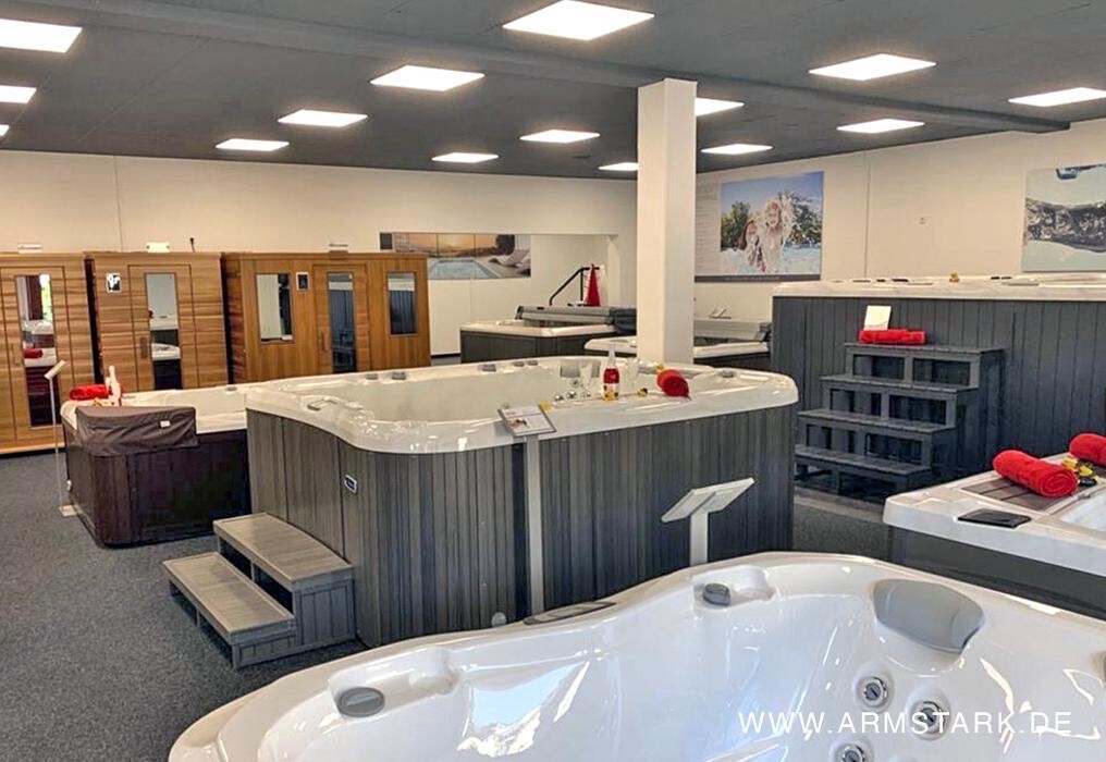 Bilder ARMSTARK Whirlpools, Swim Spas, Saunen & Infrarotkabinen