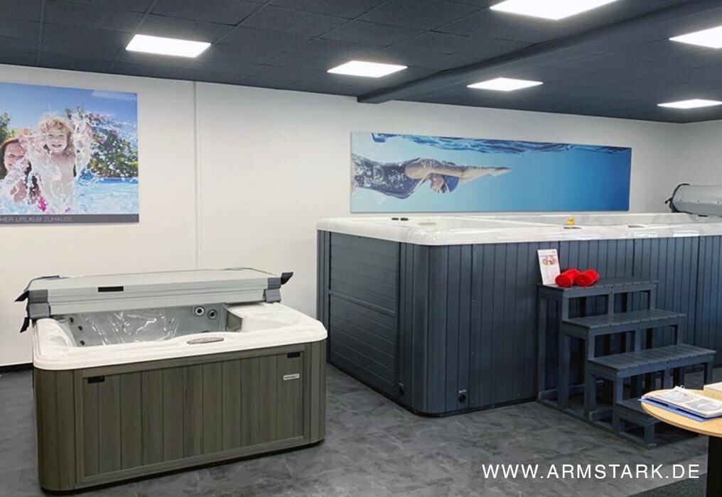 Bilder ARMSTARK Whirlpools, Swim Spas, Saunen & Infrarotkabinen