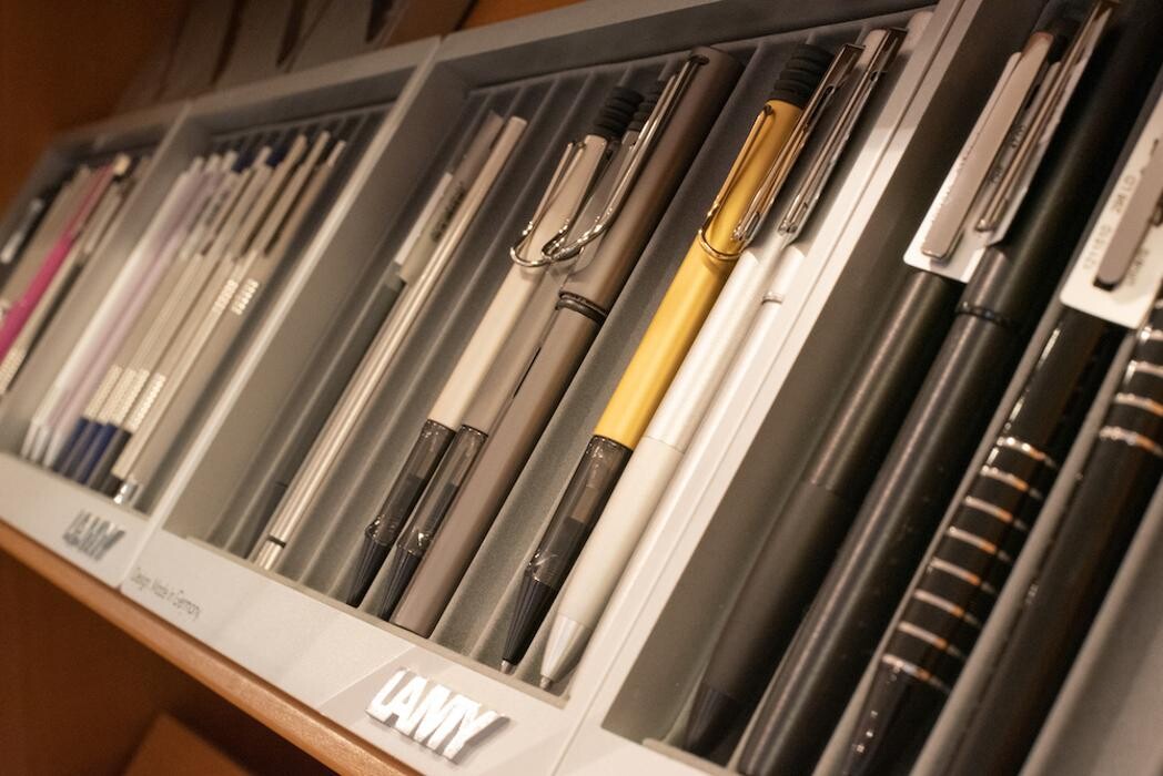 Bilder Buchhandlung und Schreibwaren Augustiniok