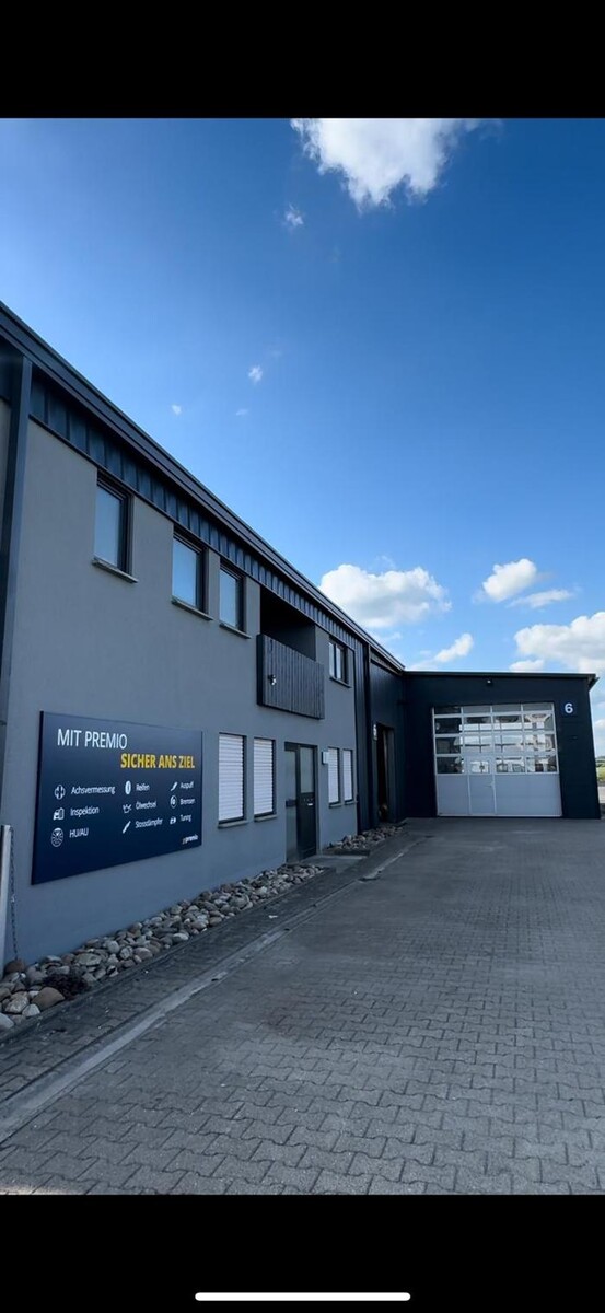 Bilder Premio Reifen + Autoservice M&F Reifen- und Fahrzeugtechnik GmbH