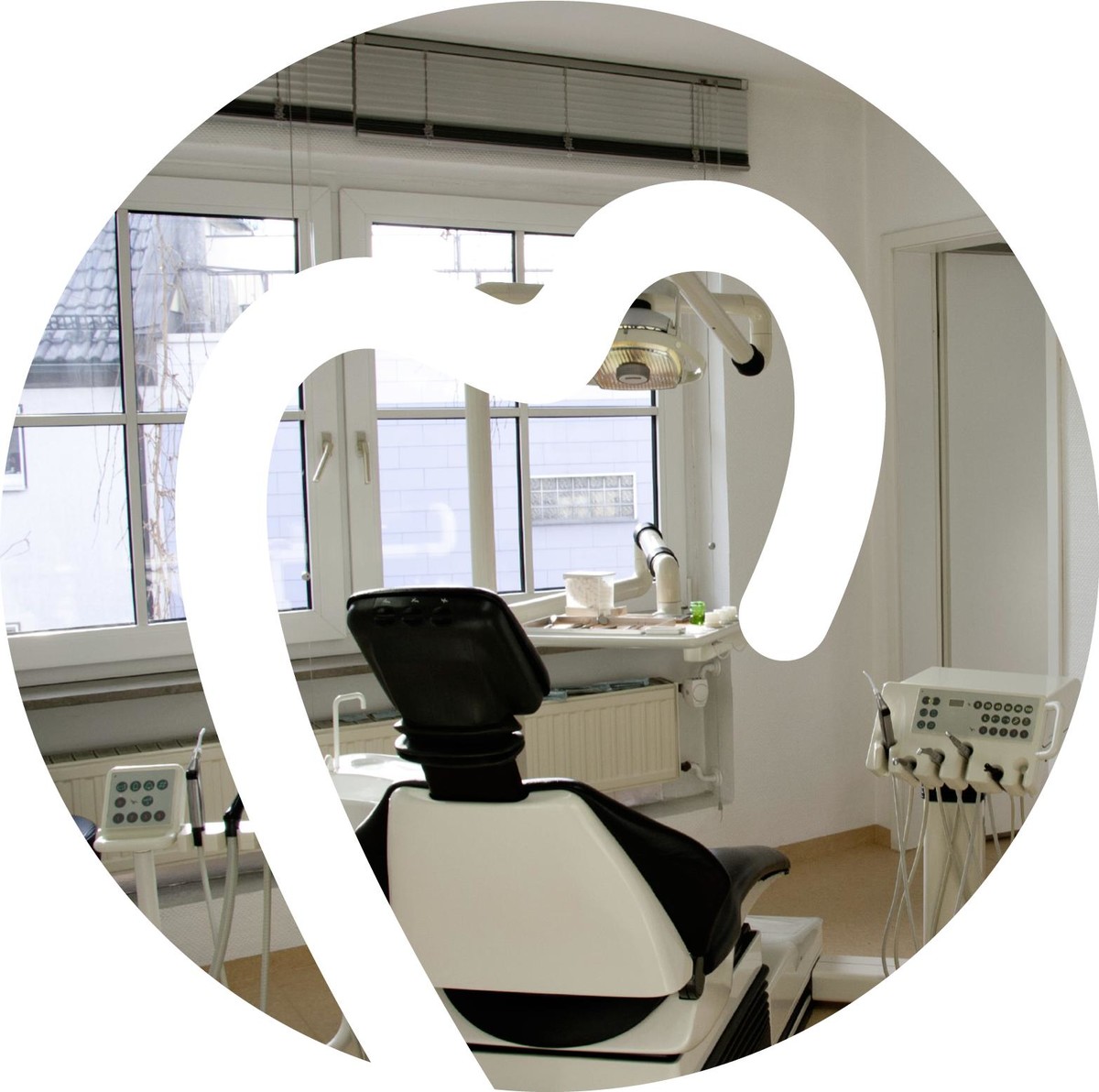 Bilder Zahnarztpraxis Dr. Sabine Kleyla / Dr. Peter Dünninger