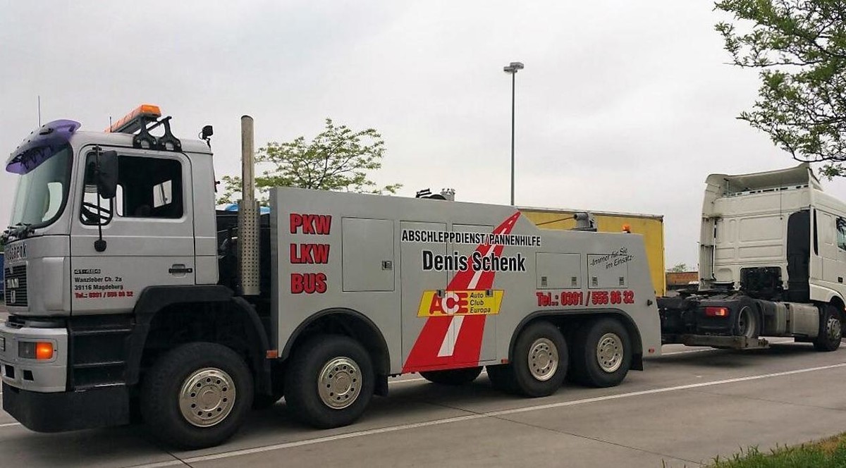 Bilder Abschleppdienst Pannenhilfe KfZ Werkstatt Denis Schenk