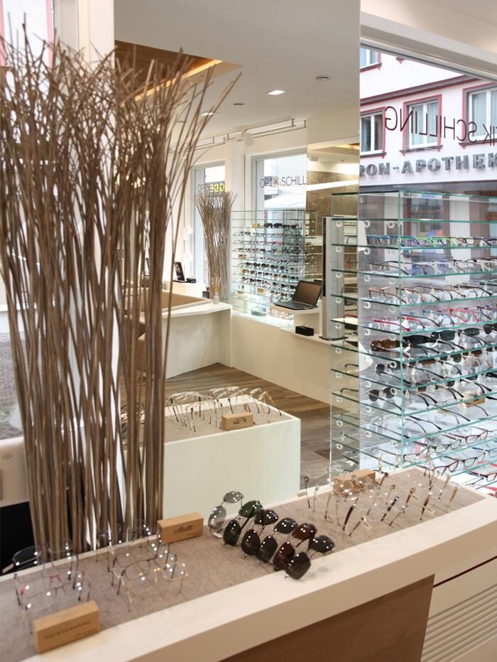 Bilder BRIAG Optik Schilling GmbH