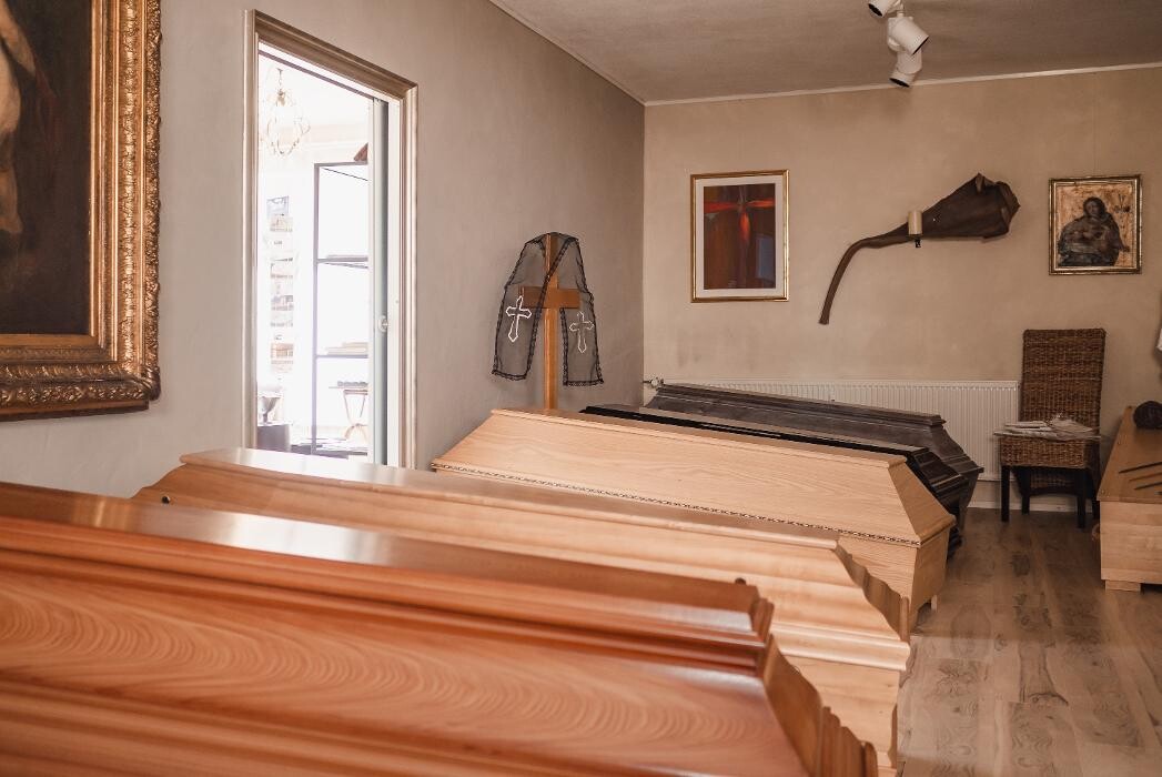 Bilder Bestattungshaus Hofen Inh. Axel Röhm & Daniel Wicker GbR