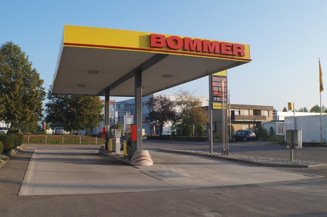Bilder Bommer: Tanken (24/7 geöffnet) + Waschen