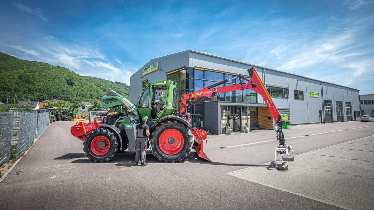 Bilder ZG Raiffeisen Technikbetrieb