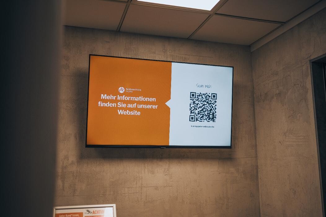 Bilder PHYSIOTHERAPIE und TRAINING KÖNIGSBACH Jens & Maike Müller