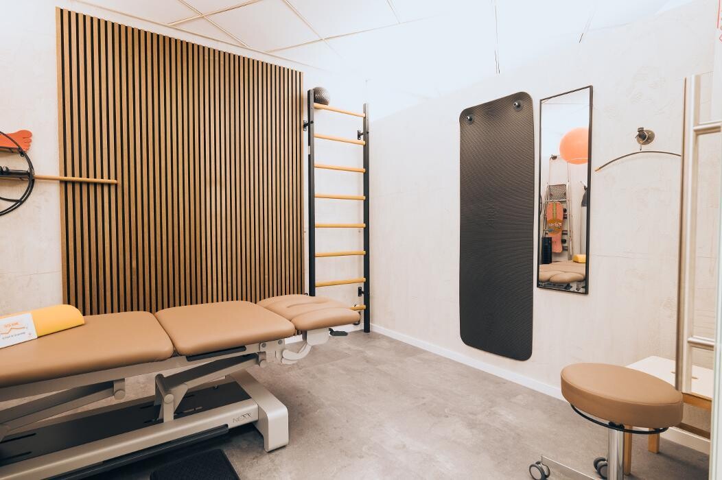 Bilder PHYSIOTHERAPIE und TRAINING KÖNIGSBACH Jens & Maike Müller