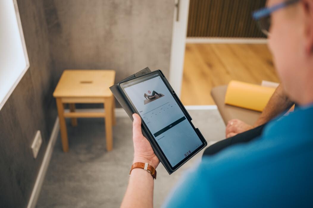 Bilder PHYSIOTHERAPIE und TRAINING KÖNIGSBACH Jens & Maike Müller