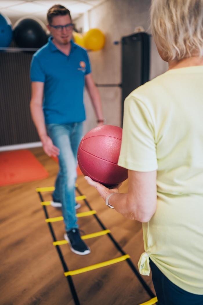 Bilder PHYSIOTHERAPIE und TRAINING KÖNIGSBACH Jens & Maike Müller