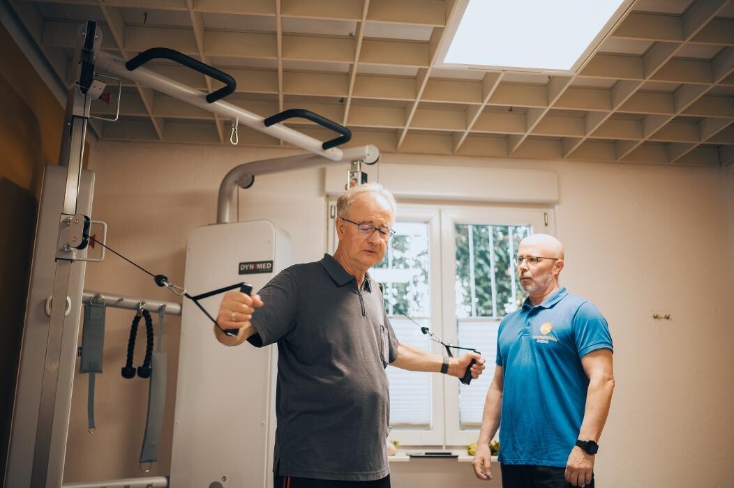 Bilder PHYSIOTHERAPIE und TRAINING KÖNIGSBACH Jens & Maike Müller