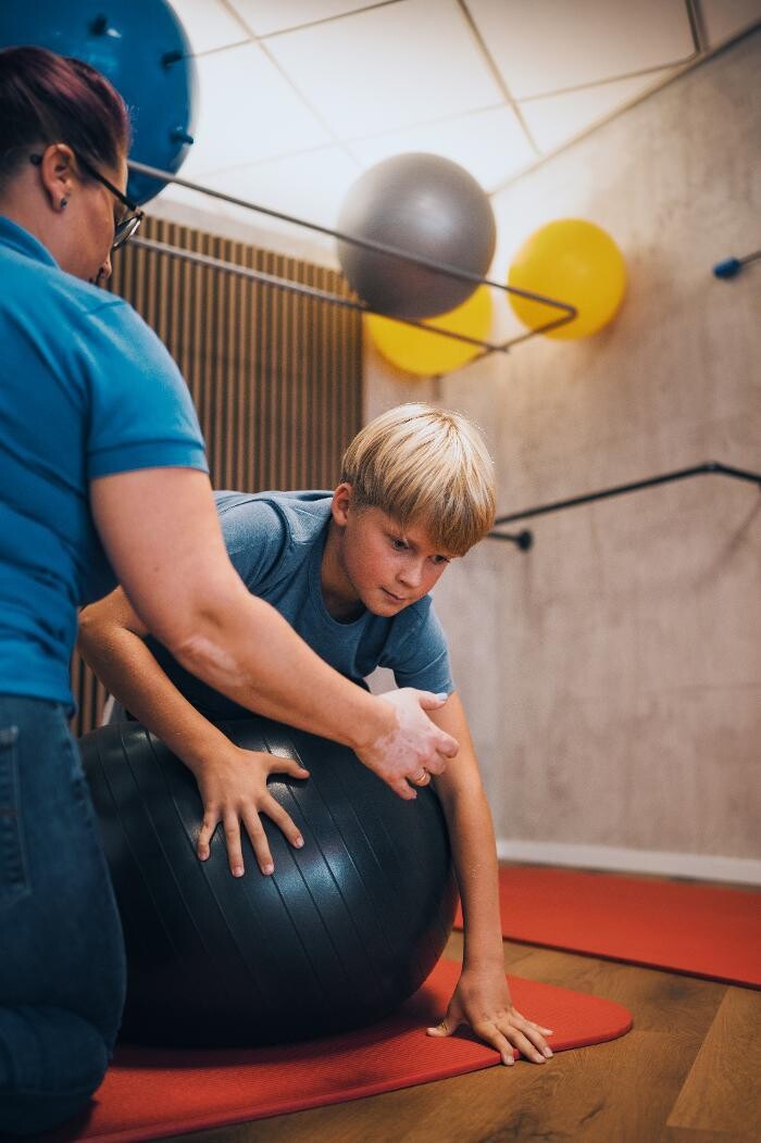 Bilder PHYSIOTHERAPIE und TRAINING KÖNIGSBACH Jens & Maike Müller