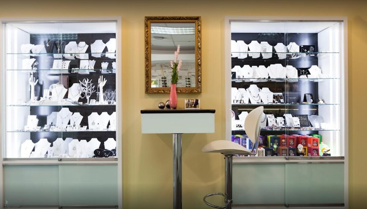 Bilder Zinßer Alexandra GmbH Augenoptik, Hörgeräteakustik, Uhren & Schmuck, Trauring-Studio