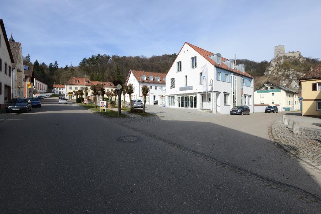 Bilder Volksbank Raiffeisenbank Bayern Mitte eG - Filiale Wellheim