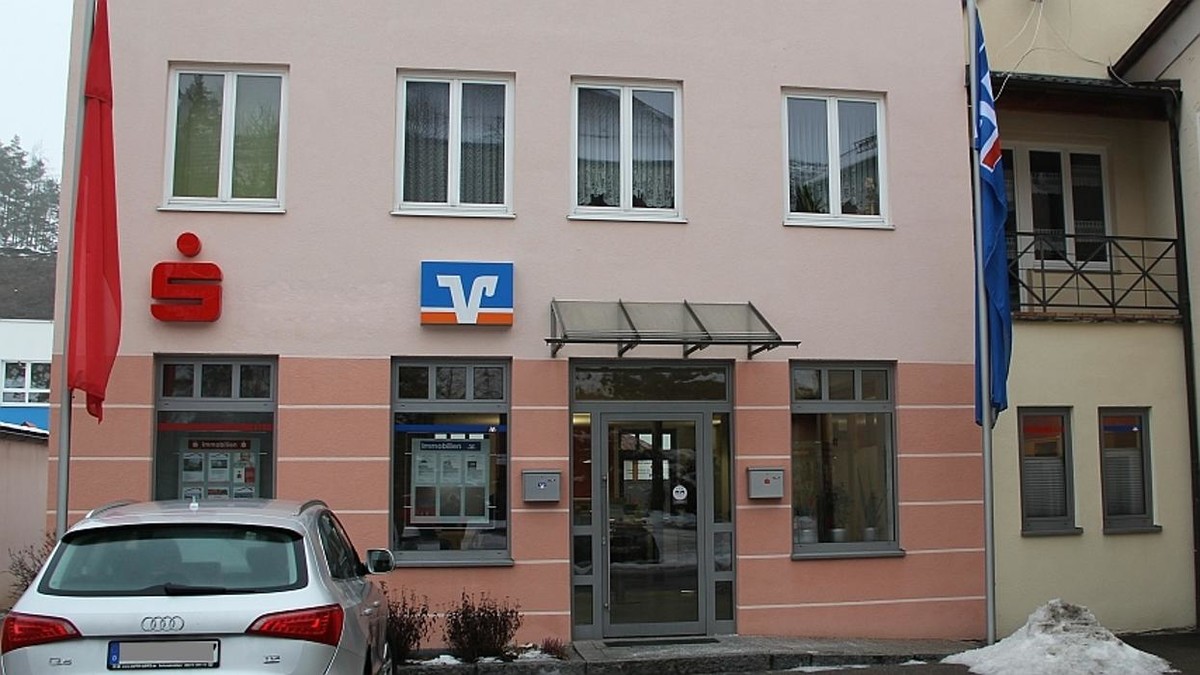 Bilder Raiffeisenbank im Oberpfälzer Jura eG - Geschäftsstelle Hohenfels