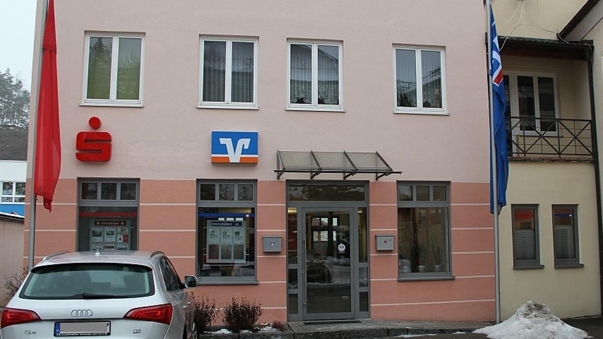 Bilder Raiffeisenbank im Oberpfälzer Jura eG - Geschäftsstelle Hohenfels