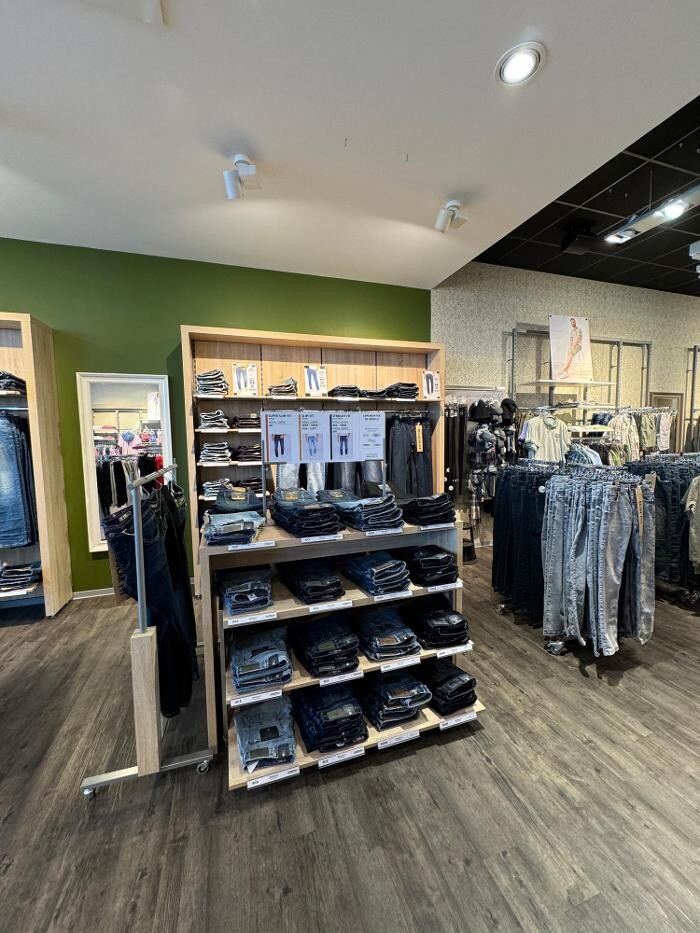 Bilder JEANS FRITZ