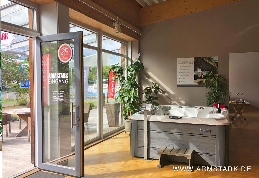 Bilder ARMSTARK Whirlpools, Swim Spas, Saunen & Infrarotkabinen