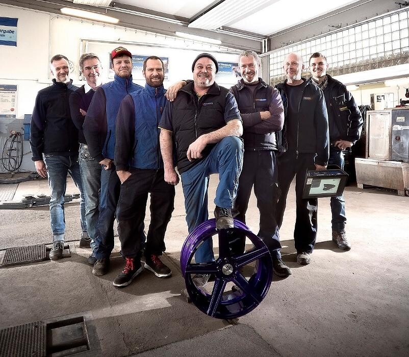 Bilder Premio Reifen + Autoservice Reifen Holley GmbH