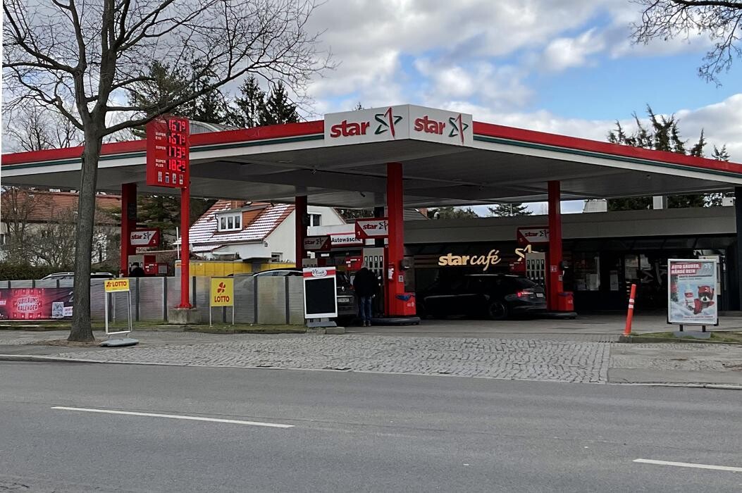 Bilder star Tankstelle