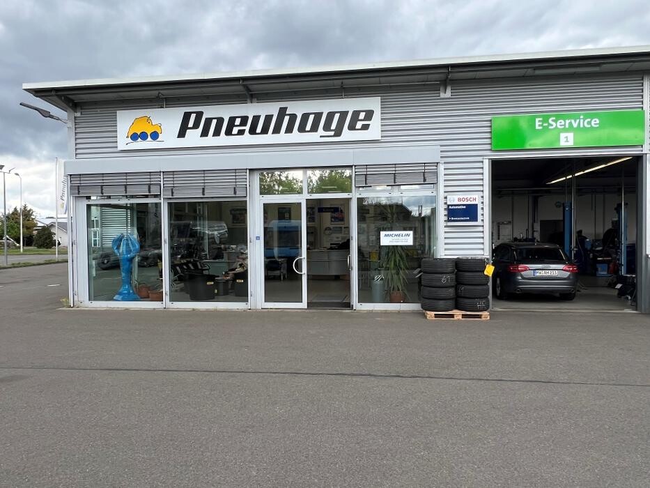 Bilder Pneuhage Reifen und Autoservice