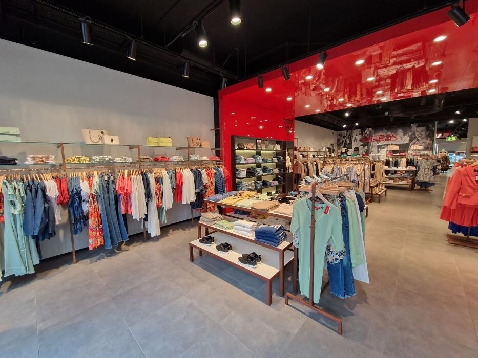 Bilder GUESS