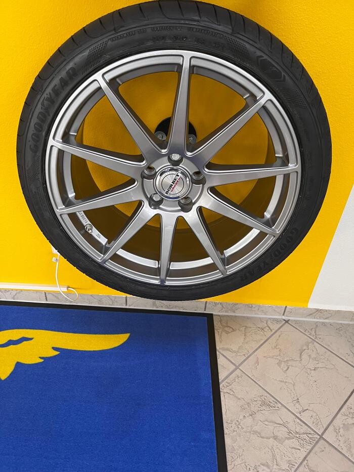 Bilder Premio Reifen + Autoservice Henry Türke GmbH