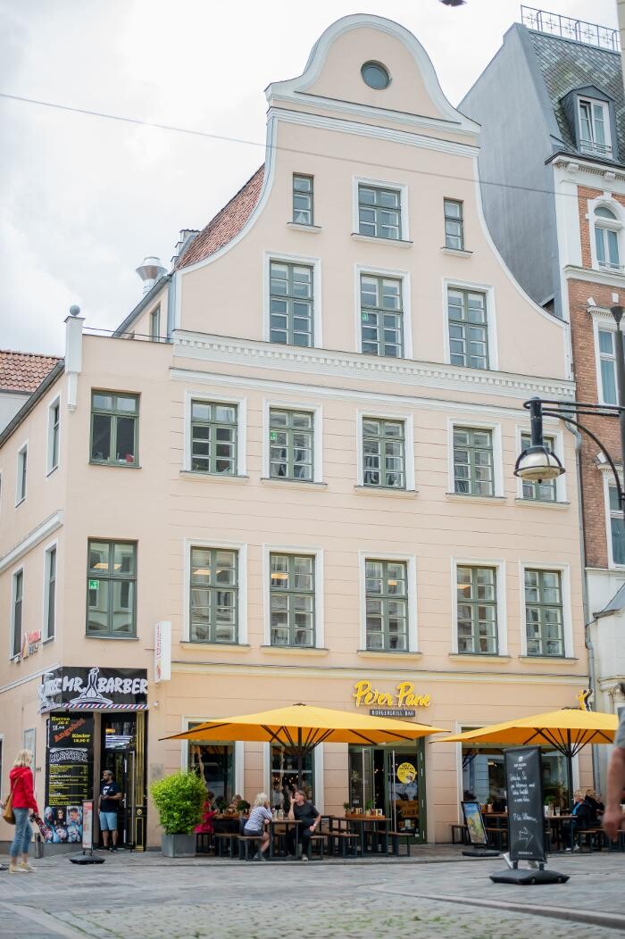 Bilder PETER PANE Burgergrill & Bar