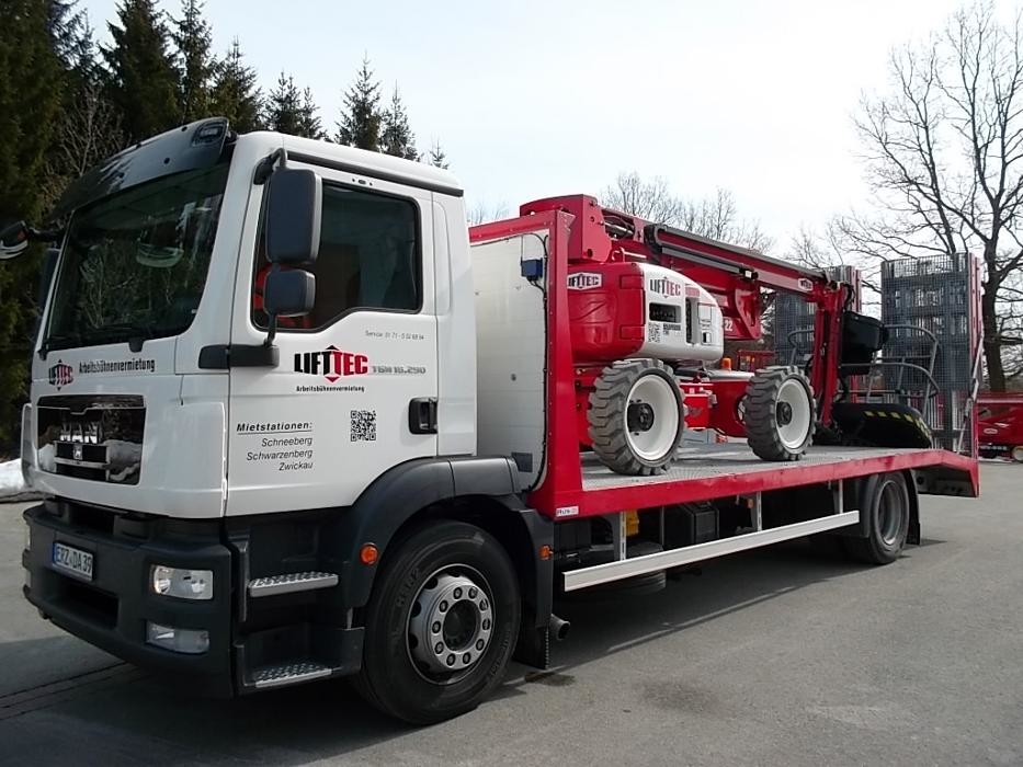 Bilder Hanisch Arbeitsbühnen der Lifttec-Erz GmbH