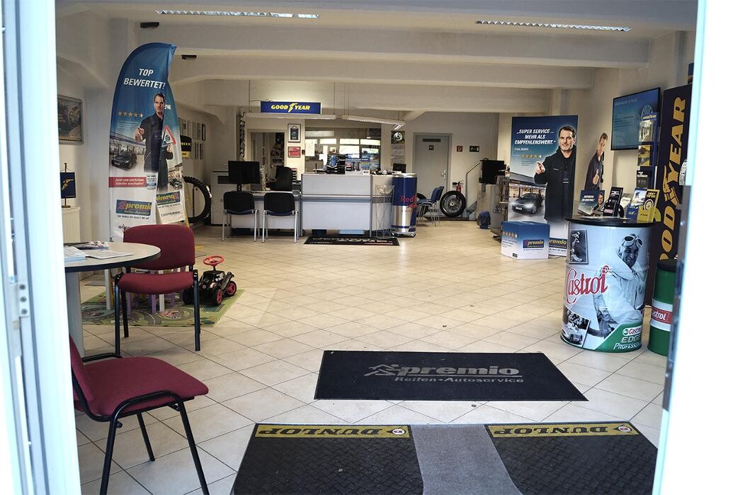 Bilder Premio Reifen + Autoservice RATIO-MOBIL Autohandel und Service GmbH