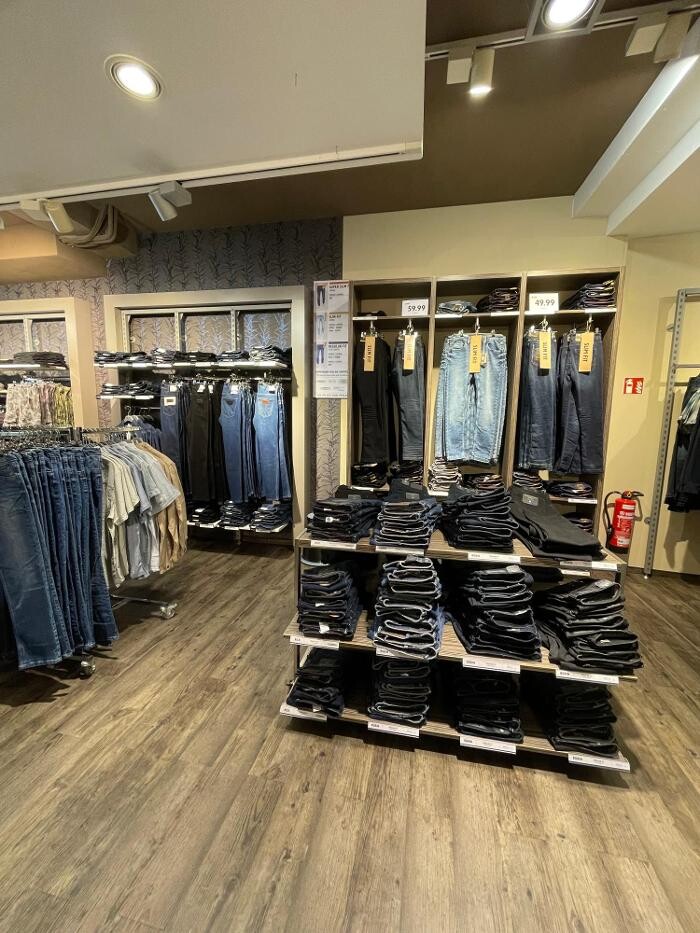 Bilder JEANS FRITZ
