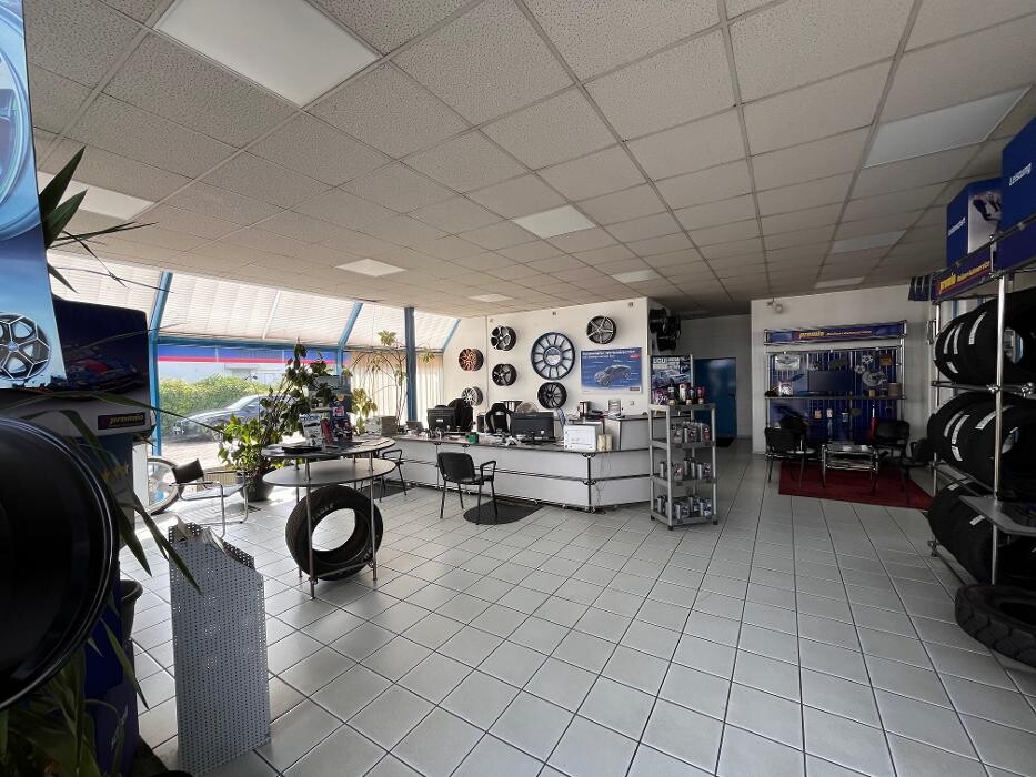 Bilder Premio Reifen + Autoservice Reifendienst Kurek