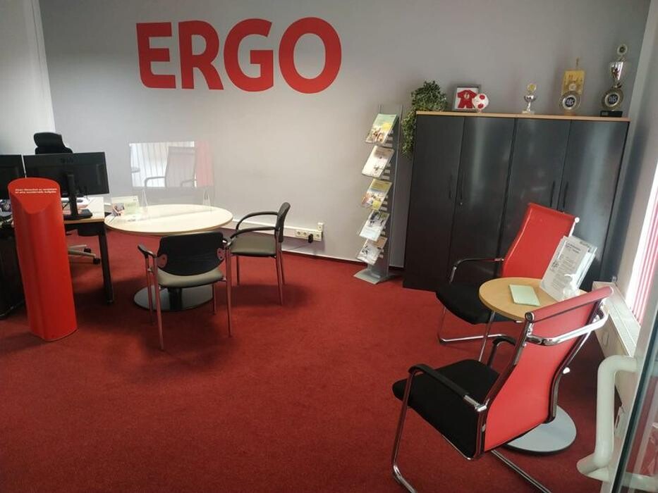 Bilder ERGO Versicherung Yvonne Wittek-Zeitsek