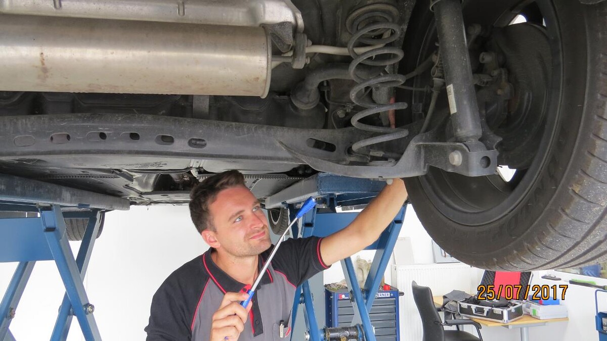 Bilder Klinger & Kollegen Kfz-Sachverständige u. Prüfingenieure