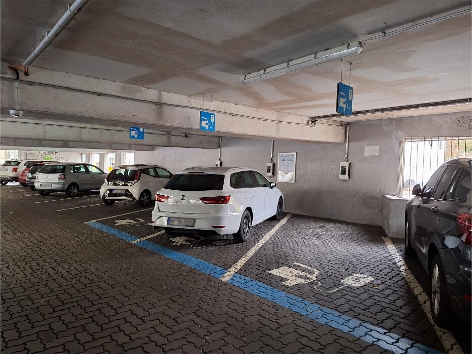 Bilder Q-Park Cäcilienstraße