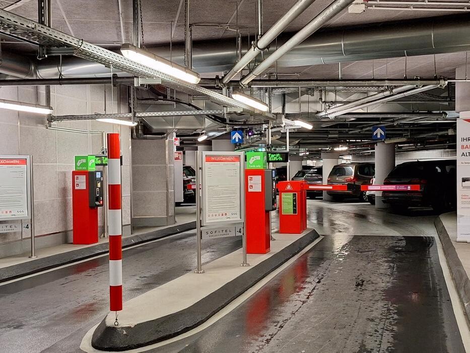 Bilder Q-Park Opernplatz