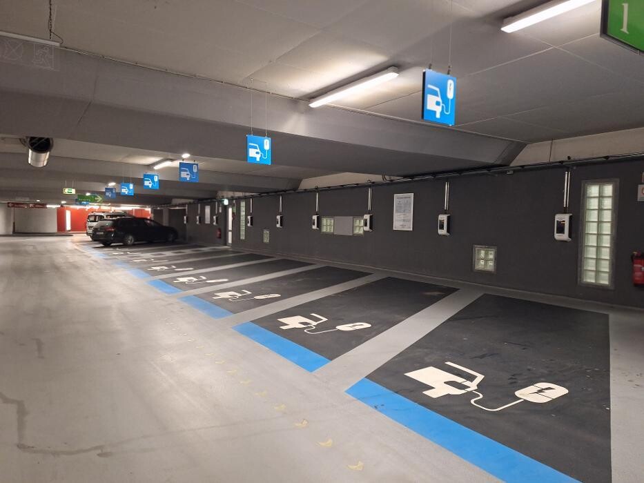 Bilder Q-Park Altmarkt