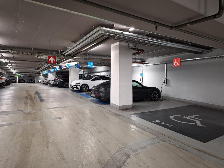 Bilder Q-Park Quincy/Breite Straße (ehem. Du Mont Carré)