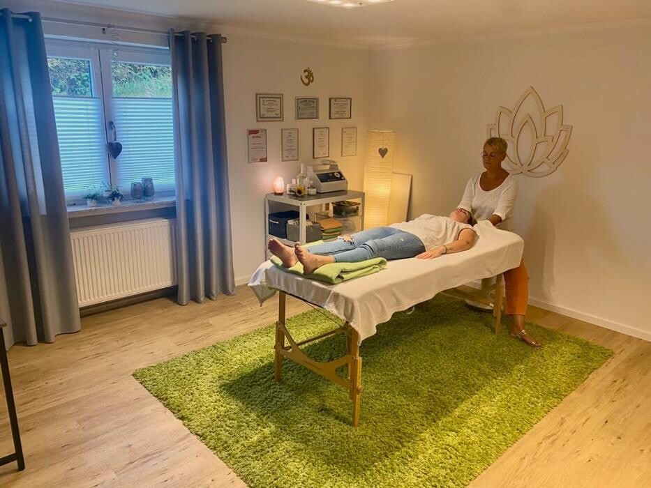 Bilder Praxis für Jin Shin Jyutsu "Leben und Energie"