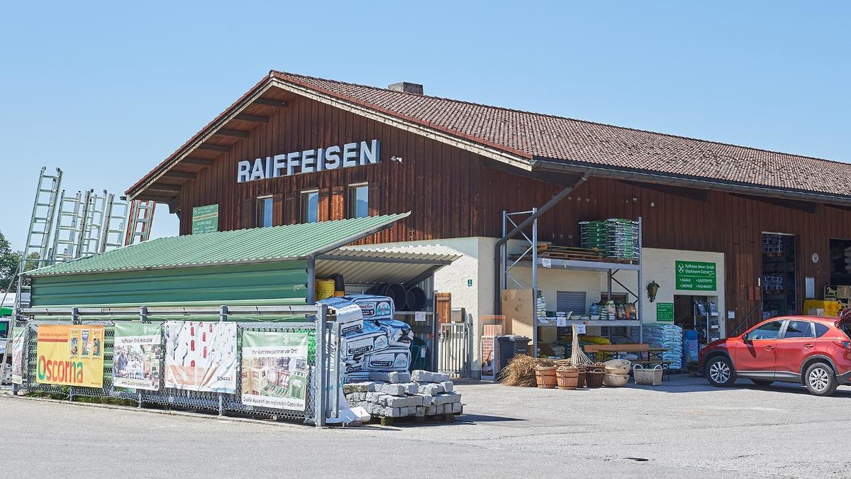 Bilder Raiffeisen Waren GmbH Oberbayern Südost - Lagerhaus Vachendorf