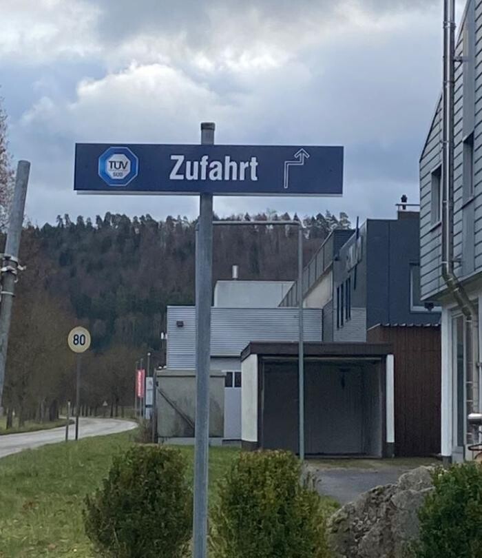 Bilder TÜV SÜD Service-Center Oberndorf/Neckar