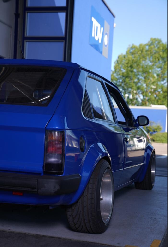 Bilder TÜV SÜD Service-Center Leonberg