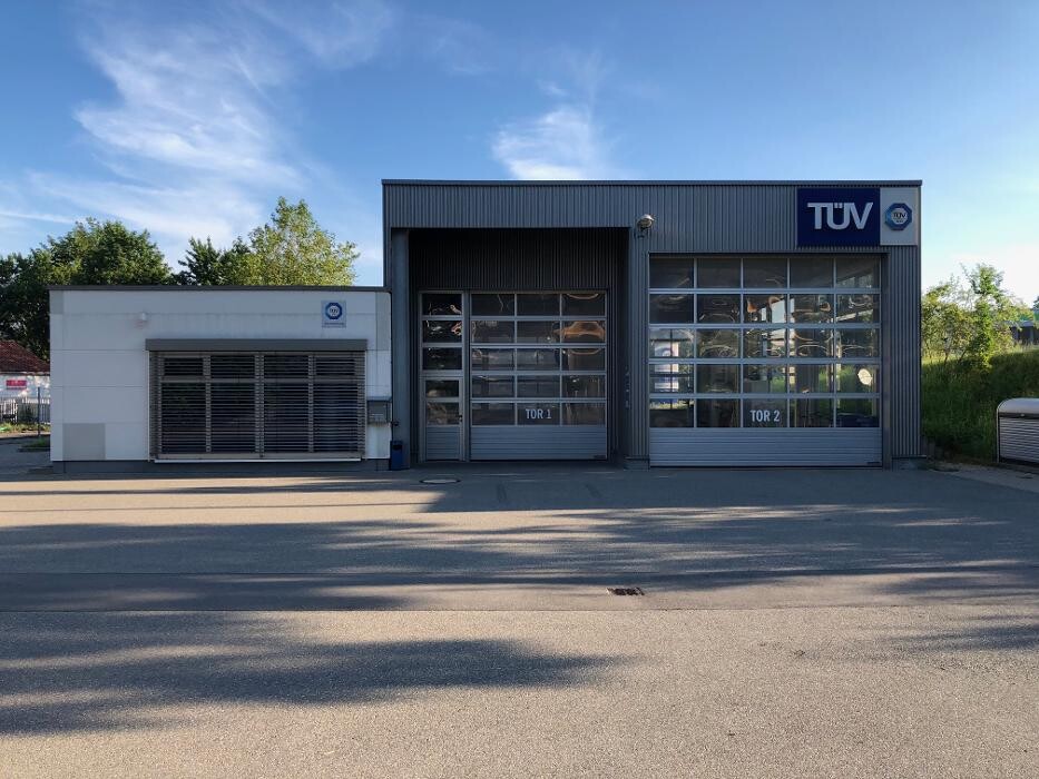 Bilder TÜV SÜD Service-Center Biberach