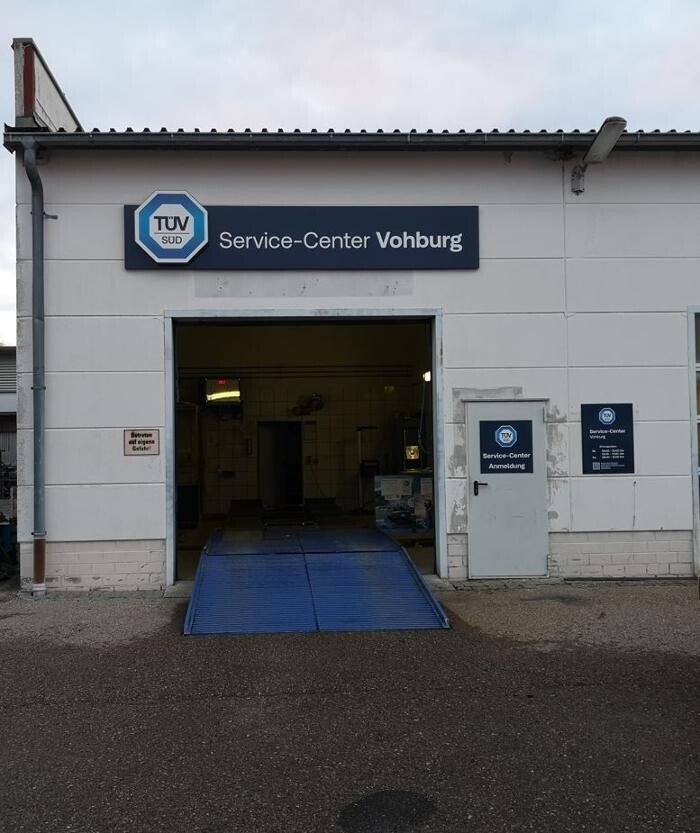 Bilder TÜV SÜD Service-Center Vohburg